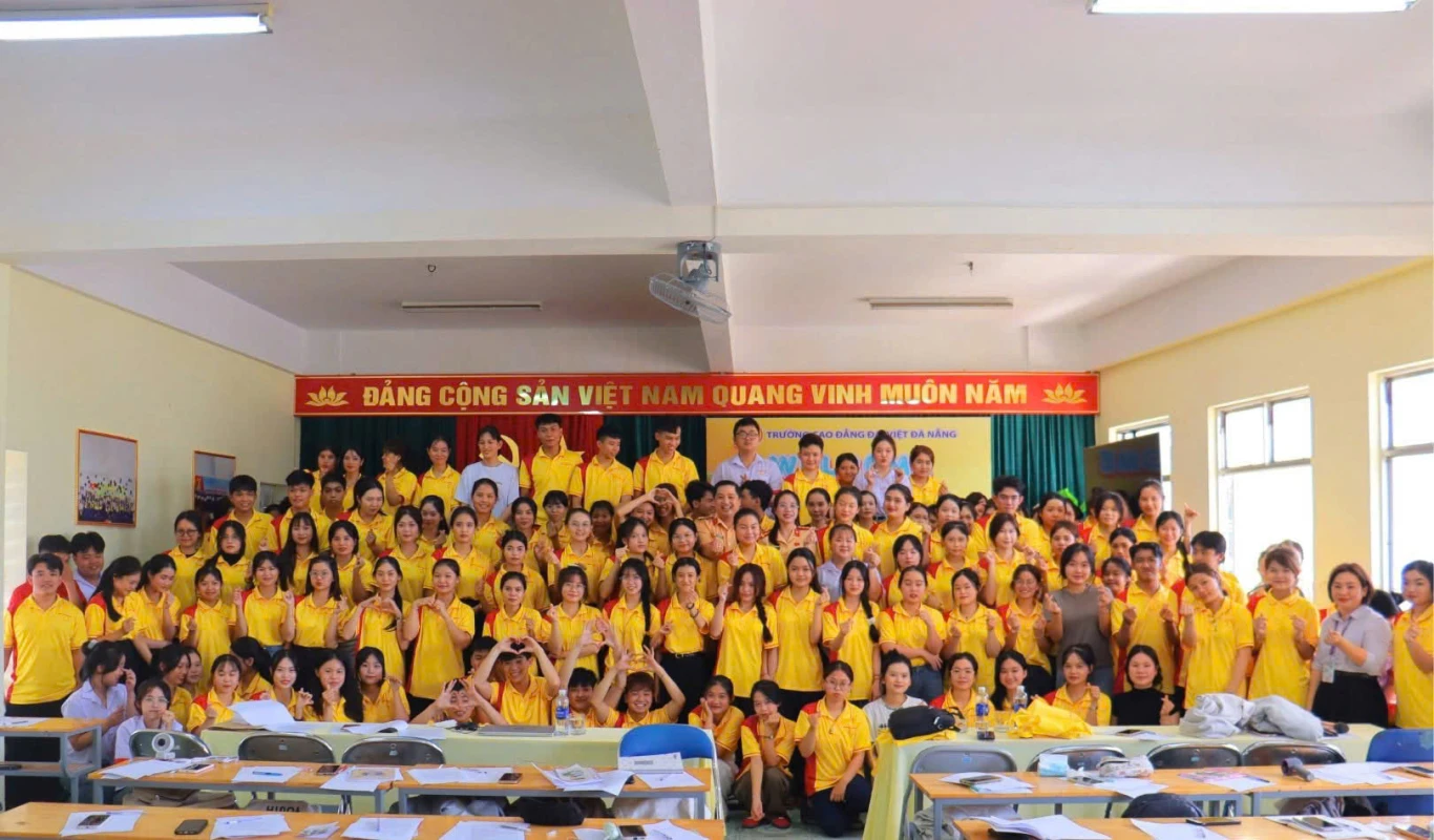 BENEFITS OF TEAMWORK AND COLLABORATIVE WORKING SKILLS