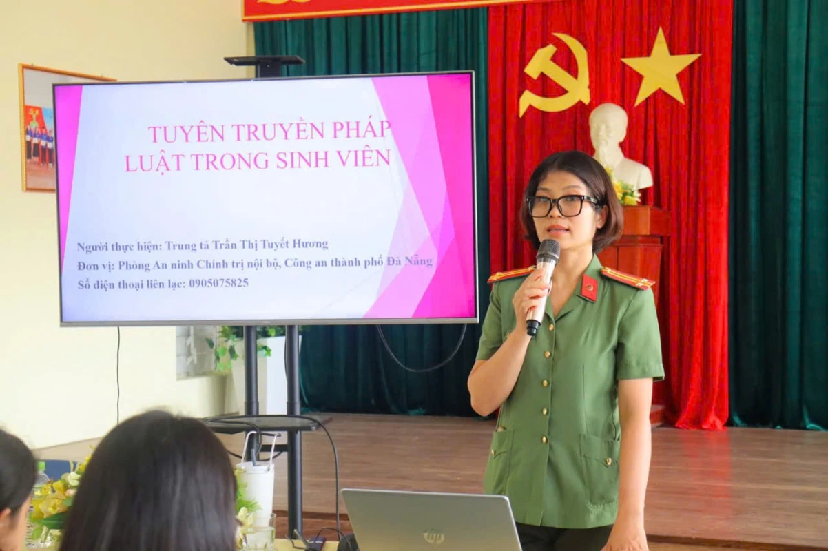 DAI VIET COLLEGE STUDENTS IN DA NANG SAY NO TO SCHOOL VIOLENCE | Dai Viet Danang College