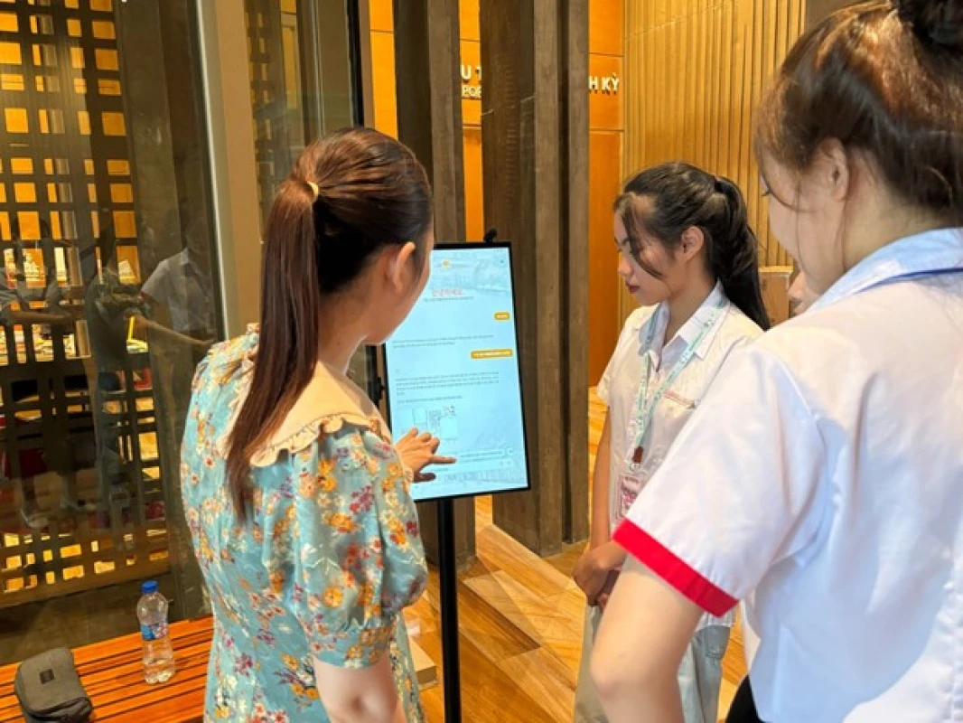 BENEFITS OF STUDENTS APPLYING AI TECHNOLOGY IN THE LEARNING PROCESS