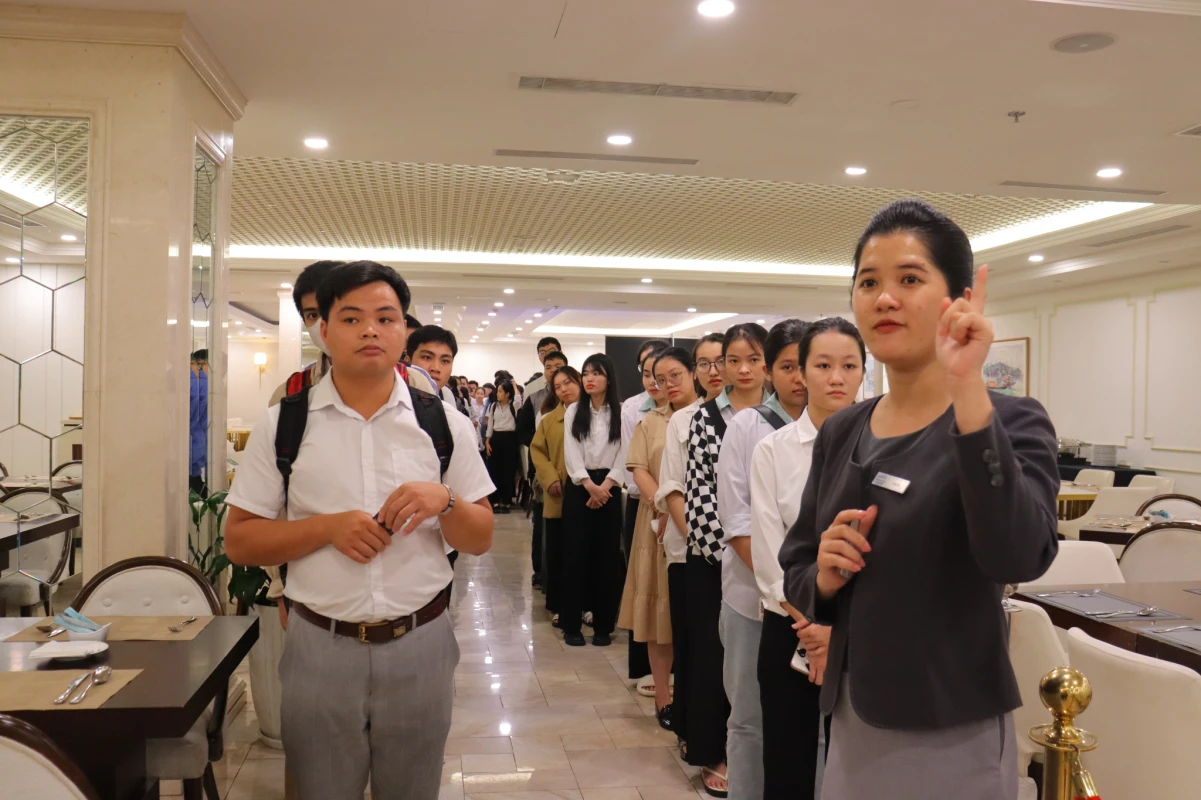 Evaluation of the Potential in the Hospitality Management Industry | Dai Viet Danang College