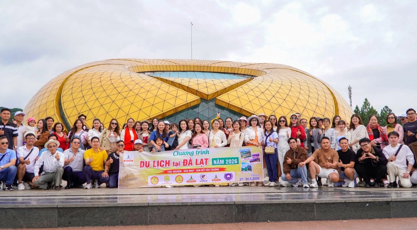 Foreign Language – Information Technology Center: A Launchpad for Global Integration and the Key to Success